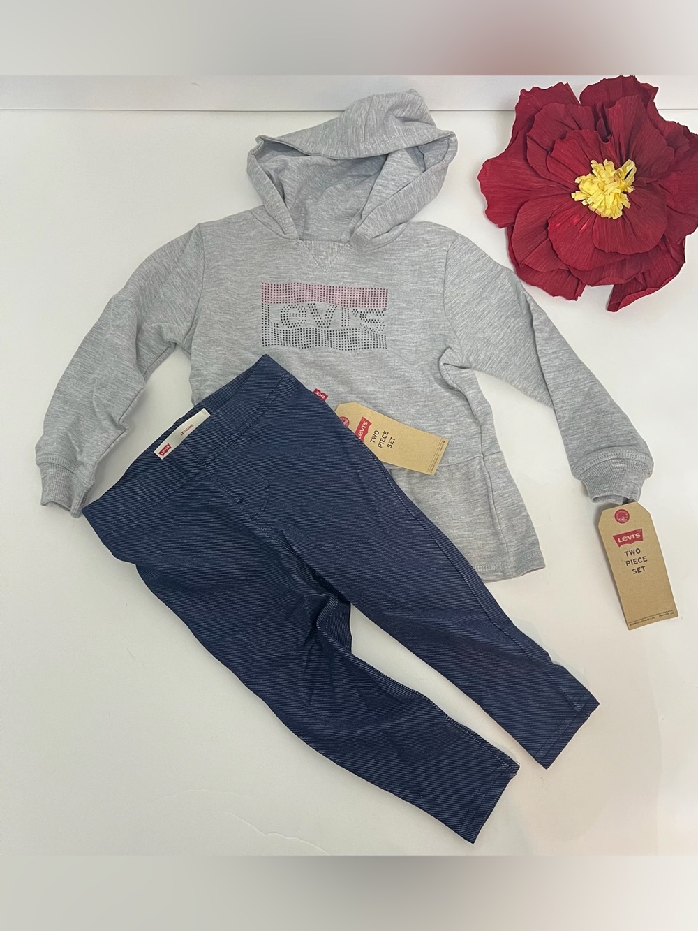Levi’s 2 Piece Set Grey Hoodie USA Flag / Levi’s Print & Navy Pants Size 24Month